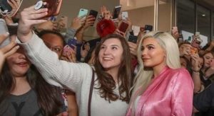 أحدث وأشهر عملية تجميل ترغب بإجرائها أغلب النساء!