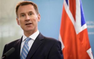 وزير الخارجيه البريطاني في عدن هذه حقاً الفرصه الأخيره للسلام ..! #شاشوف