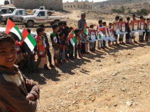 ‏خلفان المزروعي المندوب الإماراتي في سقطرى ..أذا تريد أن تسيطر على جزيرة مثل سقطرى عليك اتخاذ الخطوات التالية