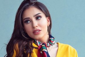 وفاة الإعلامية البحرينية صابرين بورشيد