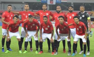 بعثة المنتخب اليمني الأولى تتجه الى العاصمة البحرينية المنامة استعدادا لخوض التصفيات المؤهله الى نهائيات كأس العالم “قطر 2022” و النعاش يعلن القائمة النهائية لمباراتي فلسطين و سنغافورة
