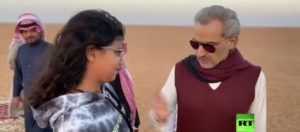 الوليد بن طلال في رحلة استجمام عائلية تخللها لقاء بعض المحتاجين