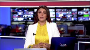 إنهيار أسماء راجح مذيعة قناة الحدث اليمنية أثناء قراءة اخبار اليمن..لماذا!(فيديو)