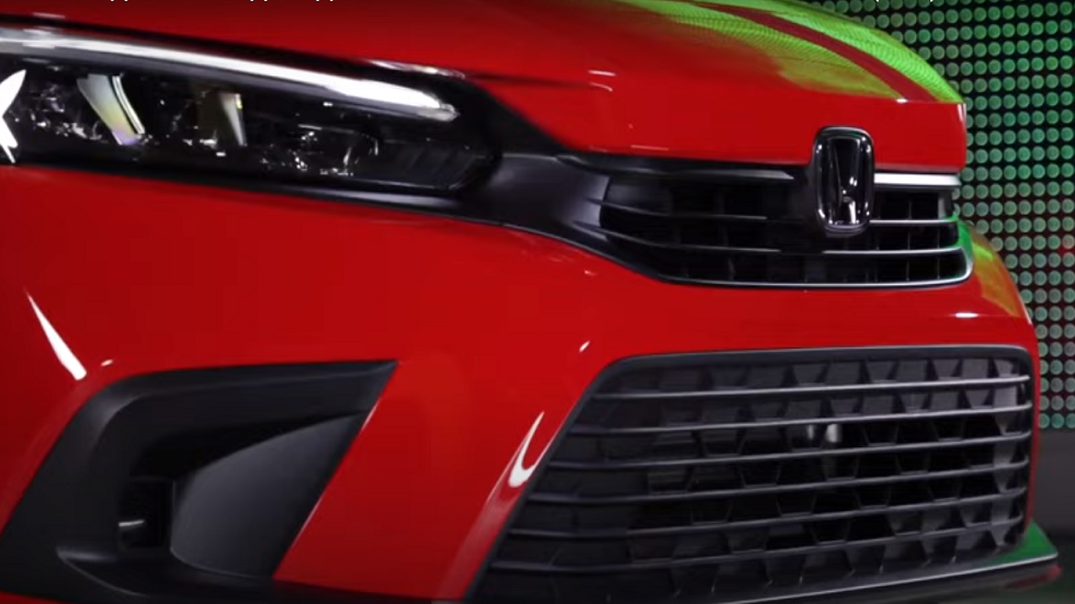 الأسطورية من هوندا Civic أصبحت أكبر وأكثر جاذبية!