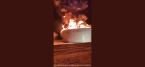 ورد الان.. شاهد صواريخ حماس تصيب خط أنابيب الوقود في إسرائيل (فيديو)