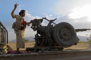 سي ان ان تلمح لسقوط مأرب الغنية بالنفط اليمني!