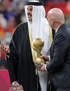 تعقيب الامير القطري على فوز الجزائر ببطولة كأس العرب وخسارة تونس!