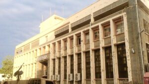 ورد الان.. انهيار الدولار امام الريال في عدن الى 1000 واستمرار هبوط اسعار الصرف