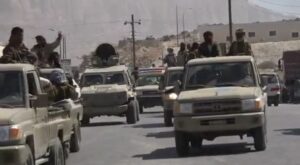 العربية الحدث توثق هتافات العمالقة بالروح بالدم نفديك يا يمن لحظة دخول شبوه(فيديو)