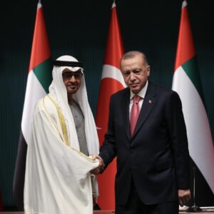 ماذا انتجت زيارة اردوغان للإمارات وهل ستفهم المليشيا في اليمن وليبيا؟