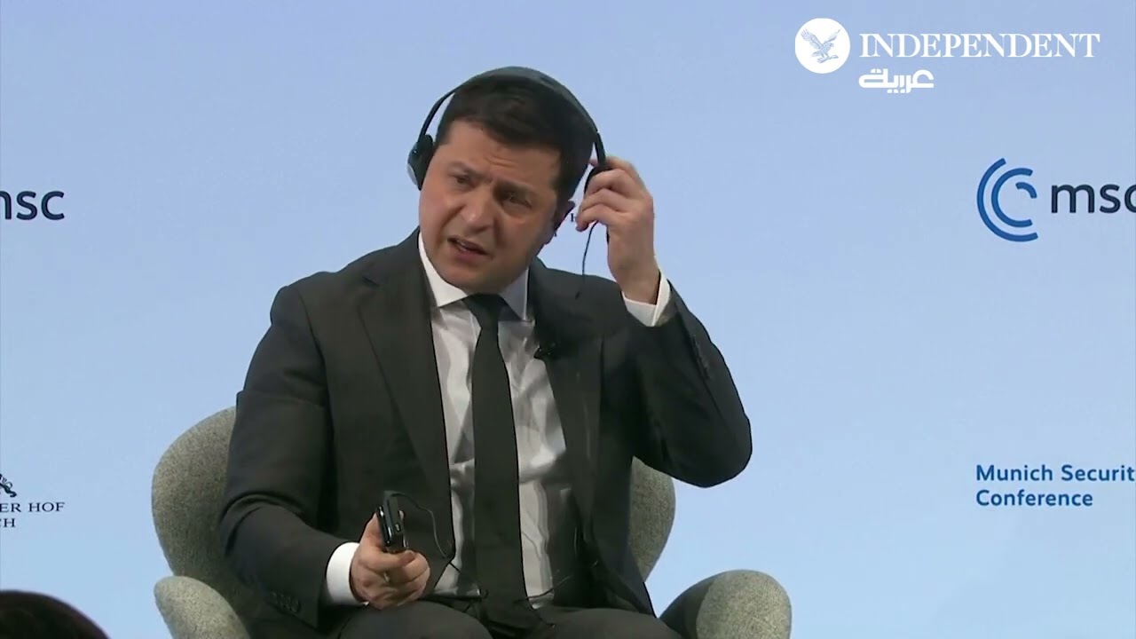 هجوم سيبراني روسي يعطل ميكرفون رئيس أوكرانيا في المؤتمر (فيديو)