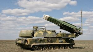 كيف واجهت الدفاعات الجوية الأوكرانية طائرات وصواريخ الروس وكيف تبددت؟