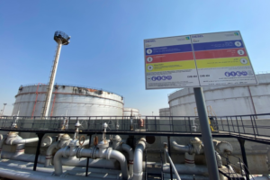 شن الحوثيون ضربات متعددة على مواقع سعودية (فيديو)