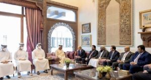 الإمارات تظهر عدم تقدير خطير للمجلس الرئاسي اليمني خلال الزيارة الأولى!