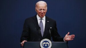 توقيعاً بقيمة 40 مليار دولار لمساعدة أوكرانيا يشرعنه الرئيس الأمريكي بايدن!