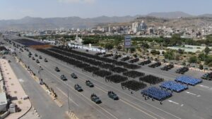 صور أولية 4K من العرض العسكري الحوثي في صنعاء اليوم الخميس