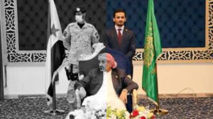 عيدروس الزبيدي تحت الاقامة الجبرية في السعودية بلا جواز او موبايل! ايش الخبر؟