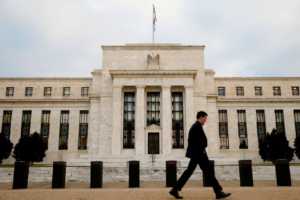 هل سيفلس الأميركيين في 2023 بسبب البذخ الغريب في 2022 ..؟