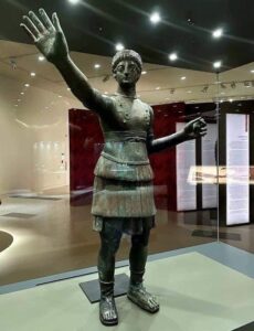 ‏مؤرخ يروي كيف جعل اليمنيين الجزيرة العربية مهمة بعدما كان الناس يهربون منها