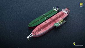 بموافقة صنعاء البدء بنقل النفط الى نوتيكا! 14 يوم