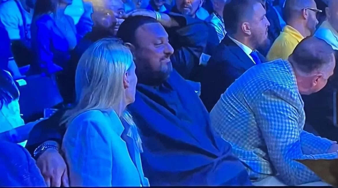 بث مباشر من حلبة النزال مباراة آدم نجل الأسطورة نسيم حميد الان تبدأ