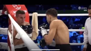 فوز آدم نسيم حميد على منافسه بقاضية يحسمها في الجولة الاولى (فيديو)