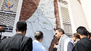 صندوق التحسين ينشئ مجسم خارطة فلسطين بشارع حده بالعاصمة صنعاء