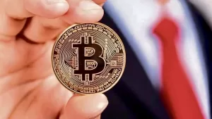 اسم مستعار منذ 15 عاماً: كشف النقاب عن هوية مخترع العملة الرقمية “بيتكوين” الحقيقي