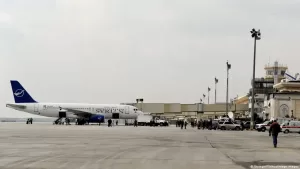 انت من اهنت بلدك: اسرائيل تخرج مطاري دمشق وحلب عن الخدمة والحوثي ينتظر