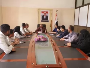 تعز السلطة المحلية تنفيذ خطوات عملية لإعادة تشغيل الكهرباء الحكومية