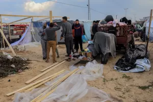 توفير خيام إيواء في غزة بتكلفة 150 دولارًا: تأمين مأوى للمحتاجين