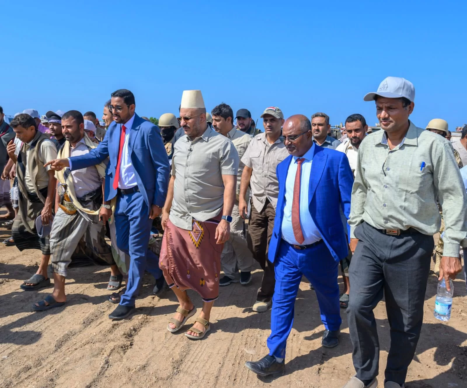 طارق صالح يكشف تفاصيل من انشاء مستشفى الخوخة ويدعم المديرية بمحطة طاقة شمسية