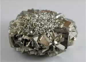 وانزلنا الحديد.. ﻣﻌﻠﻮﻣﺔ لا يعرفها الا القليل ﺍﻋﺘﻘﺪ ﺃﻥ ﻣﻌﻈﻤﻨﺎ ﻳﺴﻤﻌﻬﺎ ﻷﻭﻝ ﻣﺮﺓ !!