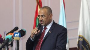 من قلب سويسرا عيدروس الزبيدي يدعو لتوسيع ضربات طيران امريكا وبريطانيا على اليمن