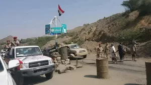 تقرير: قوات تابعة لمحور طور الباحة تهاجم وتنتشر في قرى الحجرية وتقيم نقاط تفتيش جديدة بمداخل التربة