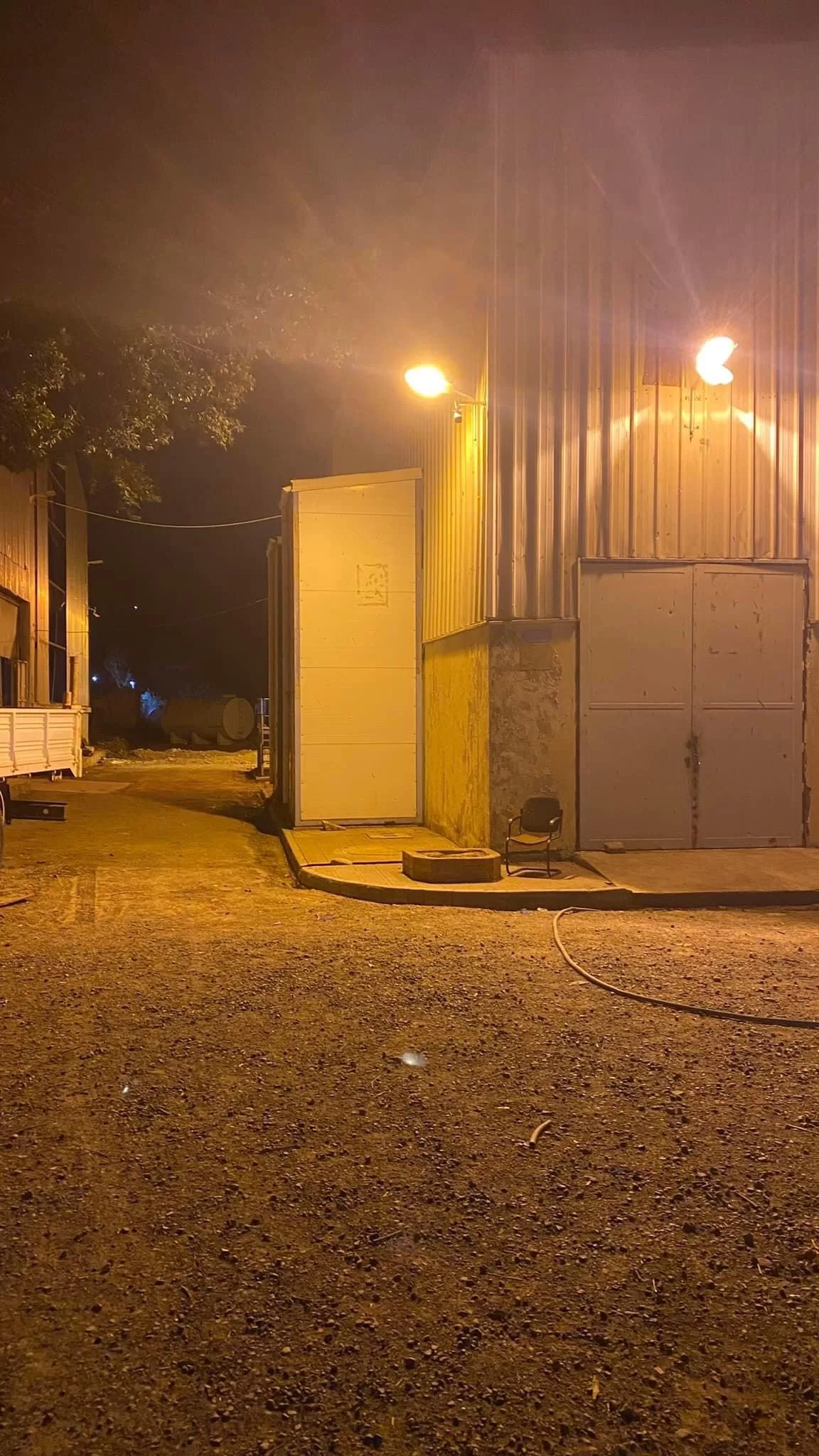 أخبار تعز: تهرب المحافظ من إعادة تشغيل الكهرباء الحكومية ومبادرة اشتراكي للحل