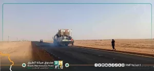 أخبار: تواصل أعمال مشروع صيانة وتأهيل الطريق الدولي عتق – العبر في المقاطع 3 و 4