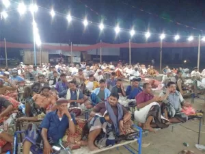 أخبار عاجلة – الطيران الأمريكي البريطاني يستهدف بـ5 غارات مديرية المنيرة شمال الحديدة