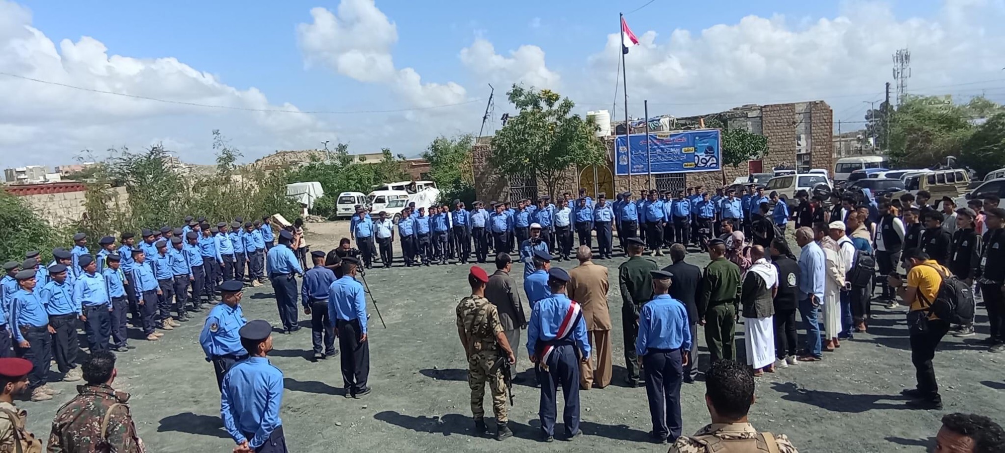 اليمن اليوم – إدارة شرطة السير بتعز تُدشن فعاليات أُسبوع المرور العربي لهذا العام