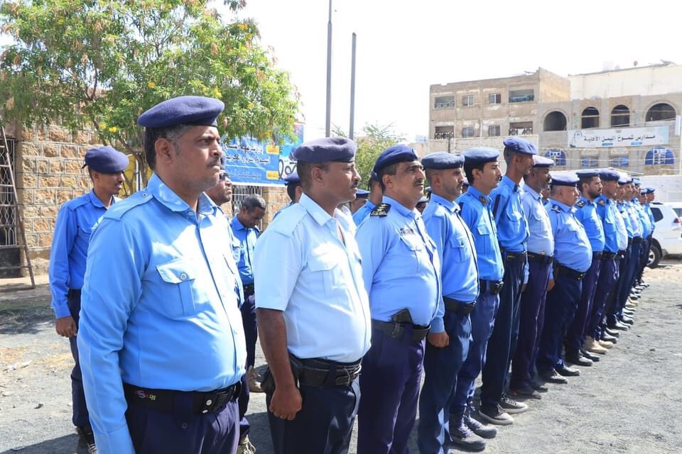 إدارة شرطة السير بتعز تُدشن فعاليات أُسبوع المرور العربي لهذا العام