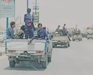 اخبار اليمن اليوم : القوات الأمنية بشبوة تلقي القبض على جناة إطلاق النار على مواطن في عتق