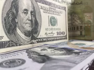 ورد الان: استقرار نسبي لأسعار صرف الريال اليمني في صنعاء وتراجع طفيف في عدن اليوم الجمعة