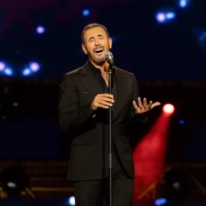 أخبار وتقارير : كاظم الساهر يشعل حماس الجمهور في حفل أسطوري بموسم جدة 2024 (فيديو)