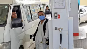 أسعار المشتقات النفطية في اليمن تتباين بشكل حاد بين المحافظات من صنعاء الى حضرموت