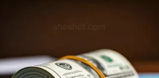 استقرار وتباين في أسعار صرف الريال اليمني مقابل العملات الأجنبية
