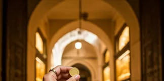 أسعار الذهب في اليمن الان تشهد صعود كبير وتباين بين صنعاء وعدن