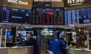 قنبلة موقوتة.. ديون حكومية تهدد الاقتصاد العالمي