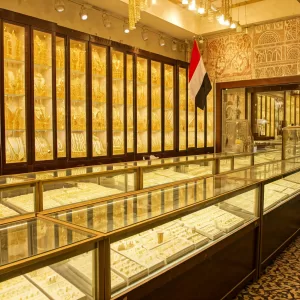 تحليل مفصل لأسباب ارتفاع أسعار الذهب في صنعاء وعدن