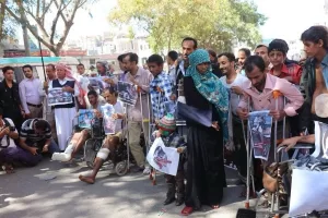 جرحى تعز يطالبون بحقوقهم: نداء عاجل لإنصاف الشهداء والمعاقين