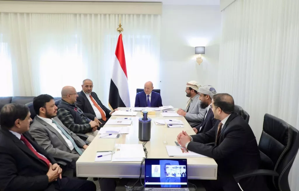 برئاسة رشاد العليمي مجلس القيادة يعلن خطة شاملة لتطوير حضرموت.. الأسباب والتوقعات